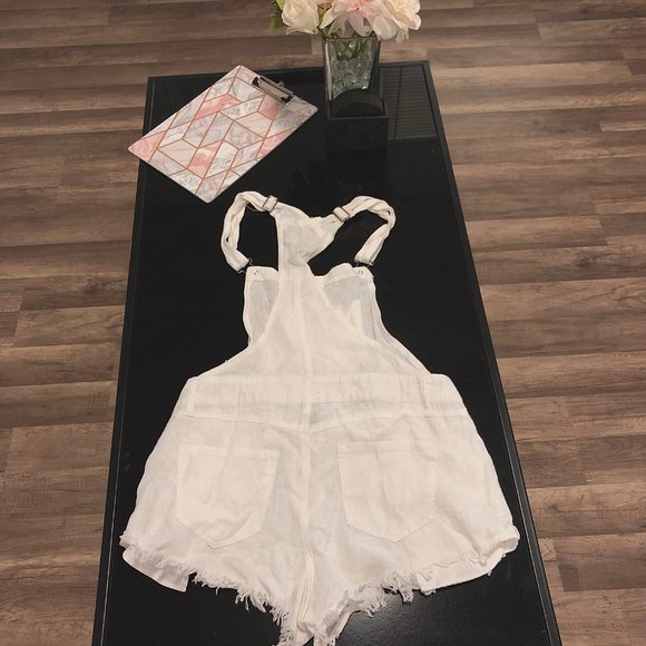 Rewash White Overall Shorts - Picture 4 of 4